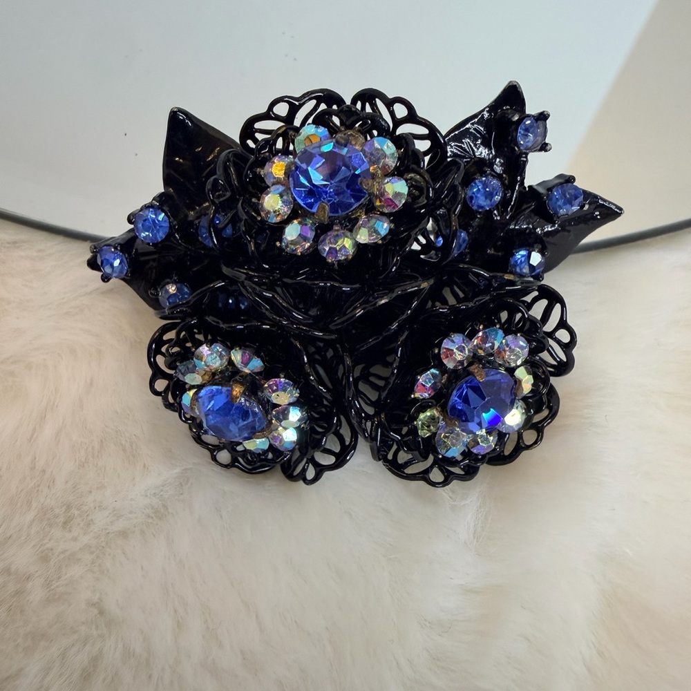 Vintage Coro Black With Blue Crystal Brooch - Picture 6 of 7